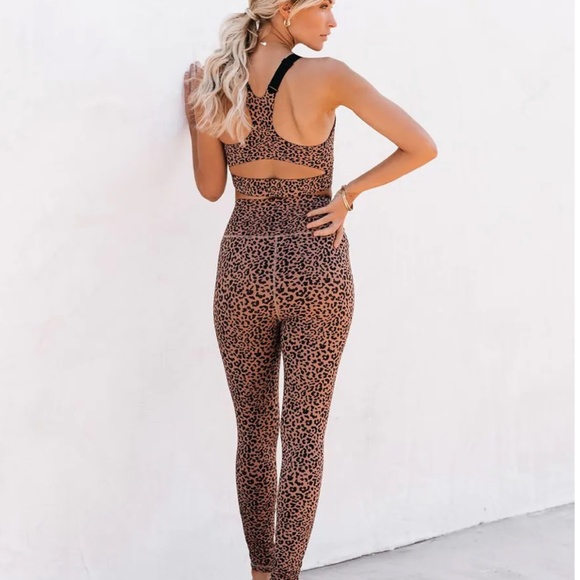 VICI QUICKSAND CHEETAH LEGGING - Picture 7 of 7